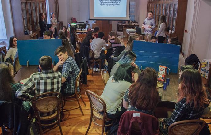 Održan tematski kviz za srednjoškolce