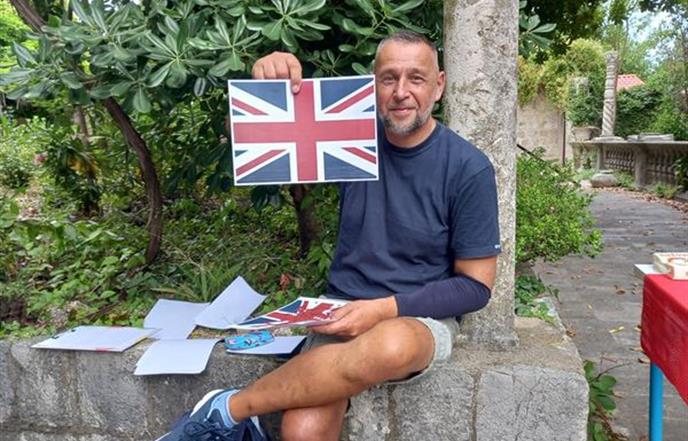 Prvi sat ''Engleske čajanke''