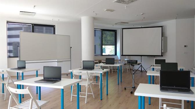 U ogranku Lapad kreće prva radionica informatike za osobe treće životne dobi