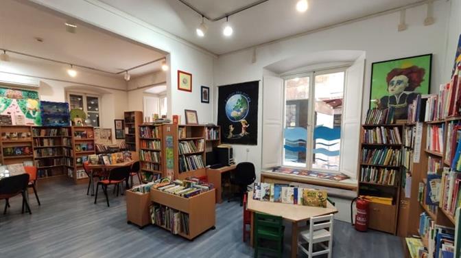 Pričaonica / radionica „Morski oblutci“ za djecu od 4 do 7 godina