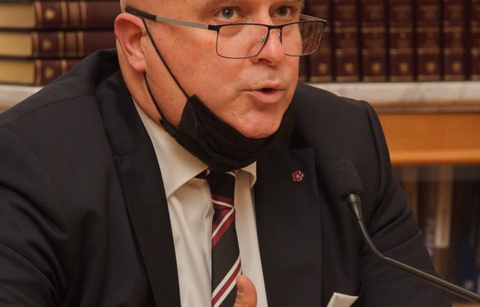 Predavači s Instituta Ivo Pilar održali predavanje o kultu sv. Nikole