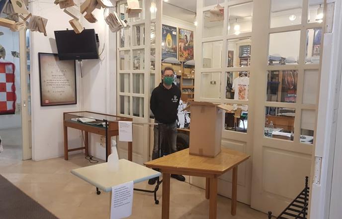 Obavijest o ulasku u Knjižnicu, vraćanju i narudžbi knjiga te zakasnini