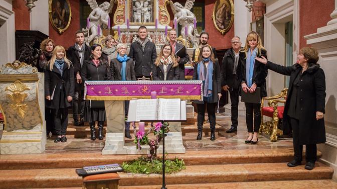 Koncert u adventu: zbor Blasius s gostima u Saloči od zrcala