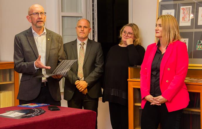 U Znanstvenoj knjižnici otvorena izložba ex librisa iz Zbirke Lasić