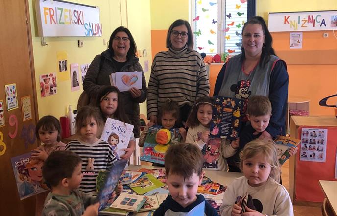 AKCIJA PRIKUPLJANJA KNJIGA Donacije razveselile vrtiće, domove, knjižnice i pedijatrije diljem Županije