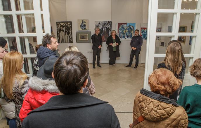 „LIKOVNI PRELUDIJ“ U KNJIŽNICI Otvorena izložba dubrovačkih slikara za 100. rođendan Dubrovačkog simfonijskog orkestra