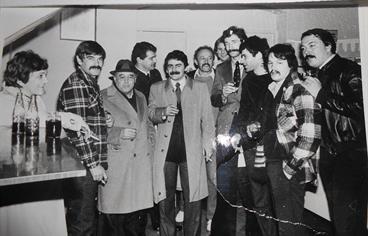 BETULE I KAVANE Sentimentalno putovanje sjećanjem na Grad s Vedranom Benićem