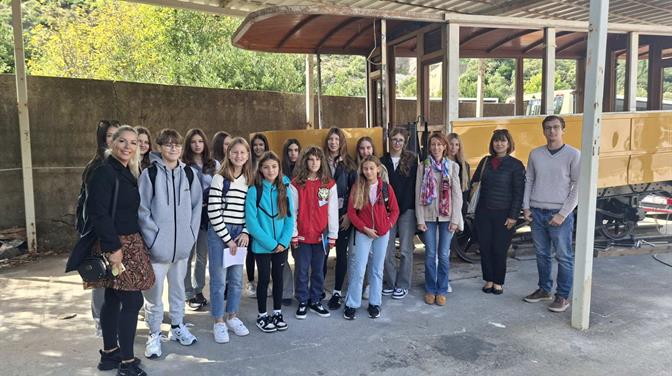 OŠ MARIN GETALDIĆ Predstavljanje slikovnice “Dubrovački travanj”