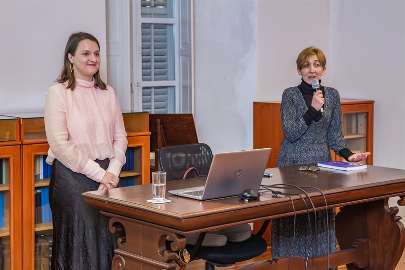 𝐏𝐞𝐭𝐫𝐚 𝐁𝐫𝐚𝐢𝐥𝐨 𝐨 𝐣𝐞𝐳𝐢č𝐧𝐢𝐦 𝐬𝐩𝐞𝐜𝐢𝐟𝐢č𝐧𝐨𝐬𝐭𝐢𝐦𝐚 𝐤𝐨𝐧𝐚𝐯𝐨𝐬𝐤𝐨𝐠 𝐠𝐨𝐯𝐨𝐫𝐚