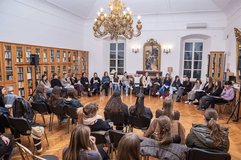 Održana pjesnička večer u Dubrovačkim knjižnicama povodom Svjetskog dana poezije