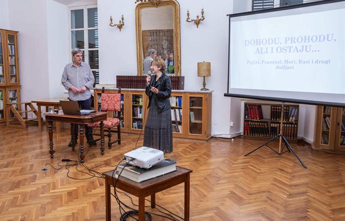 Predavanje Vedrana Benića o došljacima u Dubrovniku otvorilo ciklus „Sentimentalno putovanje sjećanjem na grad s Vedranom Benićem“