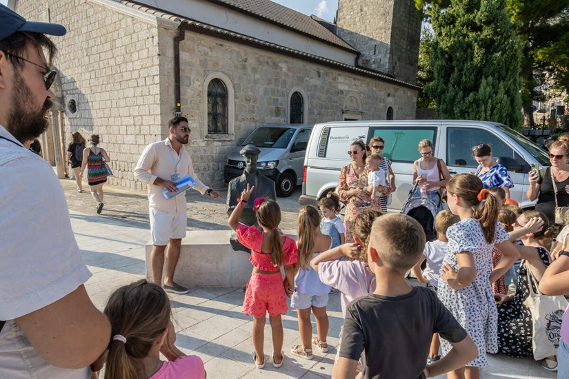 Cavtat se čita, istražuje i otkriva! 🌿🗺️📚