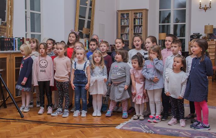 Udruga samostalnih umjetnika Dubrovnik predstavila dječju slikovnicu uz književno – glazbenu večer