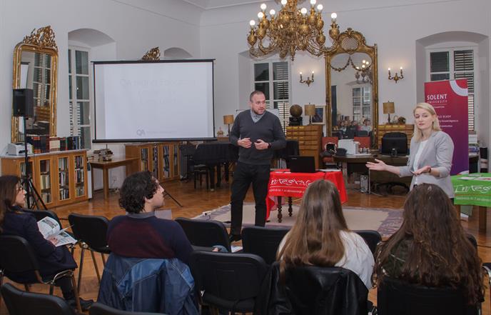 Mogućnosti obrazovanja u inozemstvu privukle zainteresirane učenike i studente
