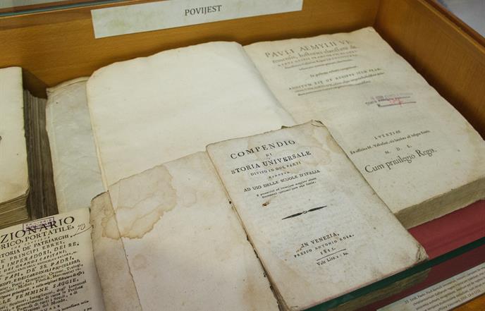 Iz čega su učili dubrovački đaci od 16. do 19. stoljeća?