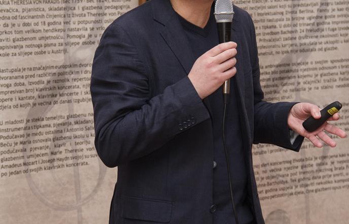 Dnevnik Dore Pejačević - čitanje i skladanje u jednoj knjizi