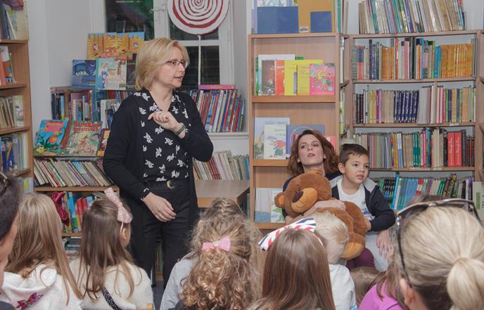 Medvjedić Hrkalo razveselio dubrovačku dječicu