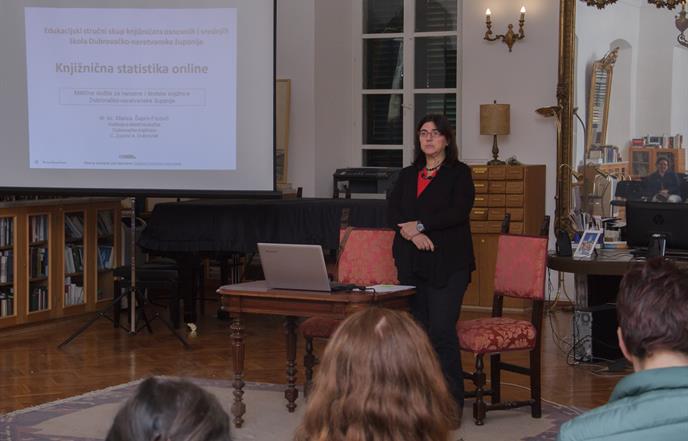 Knjižnična statistika online